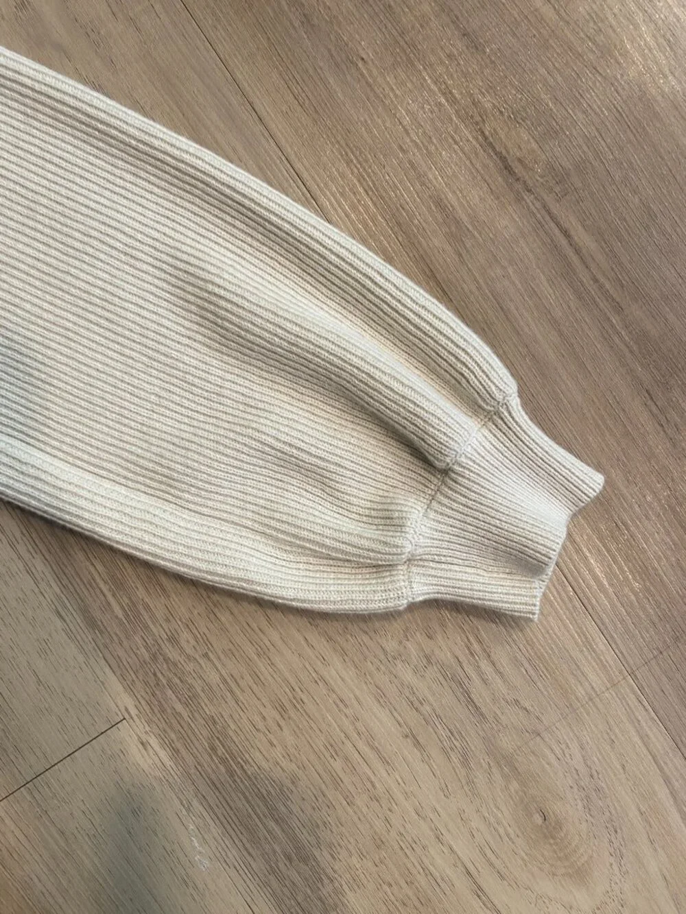 Lululemon Reversible Crossover Sweater Bone Rib Knit XS LUXE